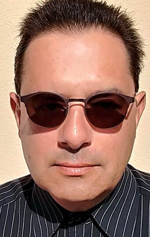 Портрет Алекс Экслер