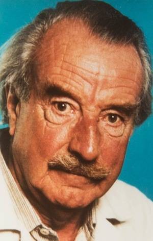 Портрет Джеймс Хедли Чейз