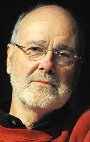 Портрет Джеймс Саллис